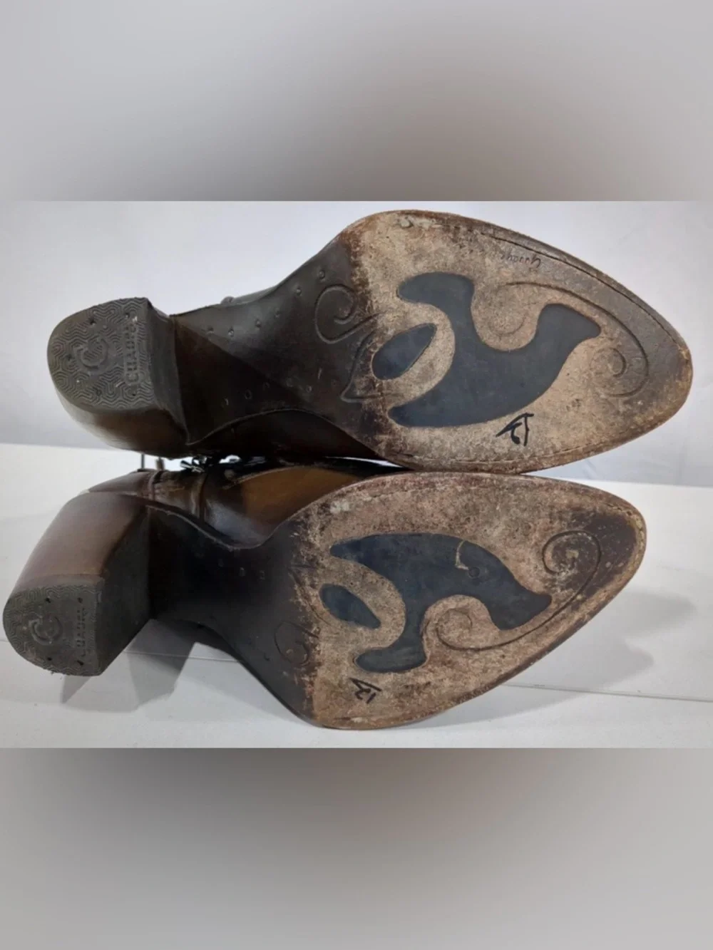 Cuadra Embroidered Bovine Leather Ankle Bootie, Women Sz 40, US Sz 10,